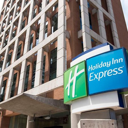 Holiday Inn Express Santiago Las Condes, An Ihg Hotel Exterior photo