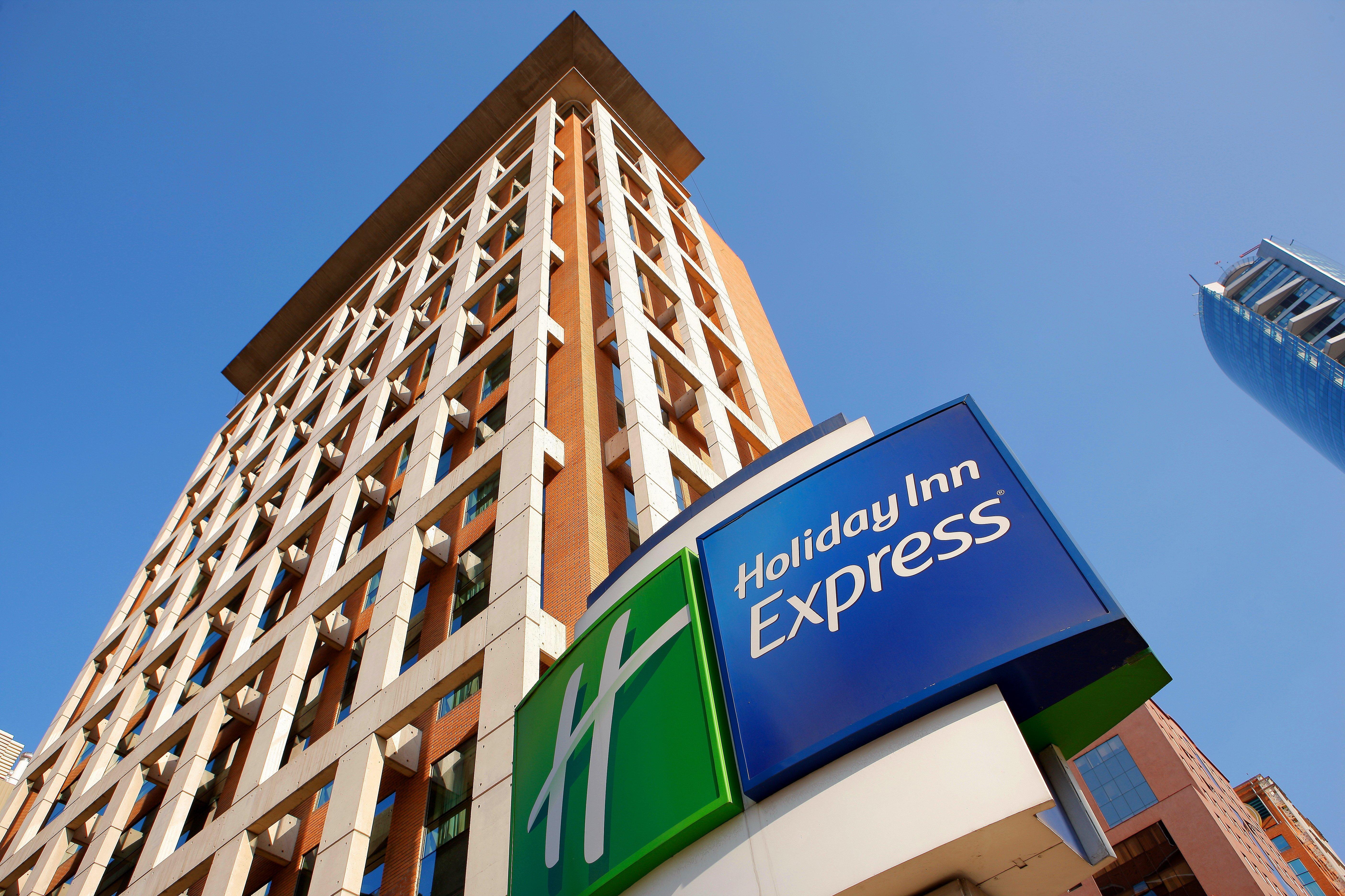 Holiday Inn Express Santiago Las Condes, An Ihg Hotel Restaurant photo